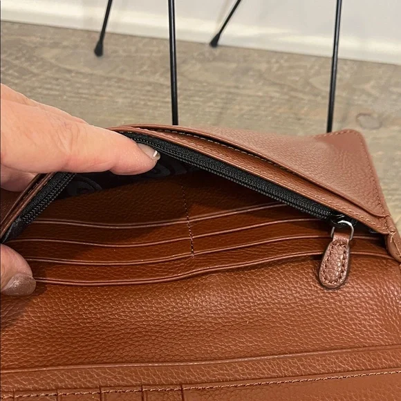 Brighton Interlok Rockmore Wallet NWOT - Picture 7 of 11